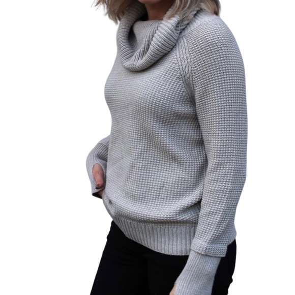 Market & Spruce Cotton Turtleneck Knit Sweater with thumbholes in Light Grey, S - Picture 7 of 12
